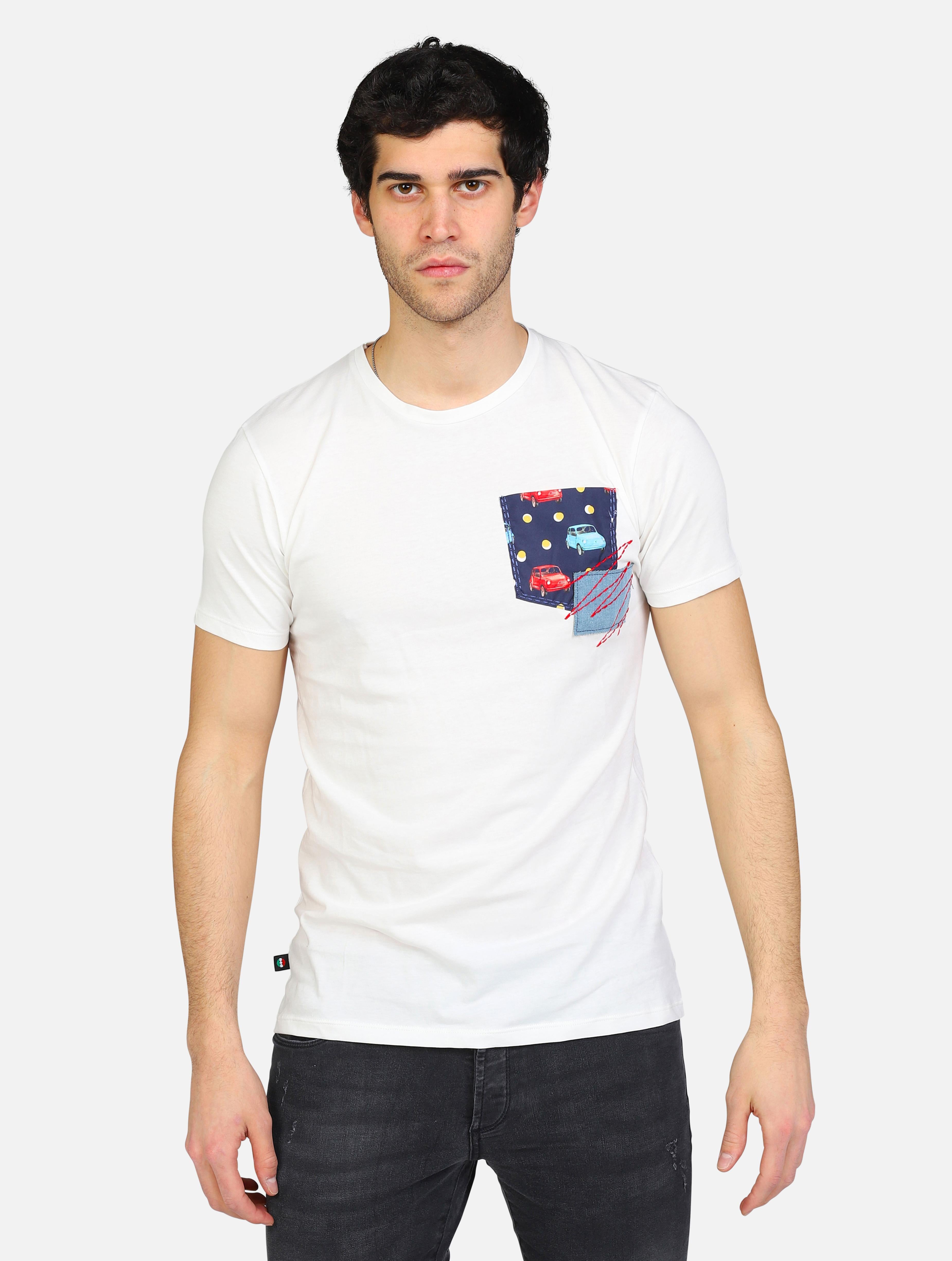 art. tuprepa: t-shirt premium girocollo con disegno sul taschino cucito