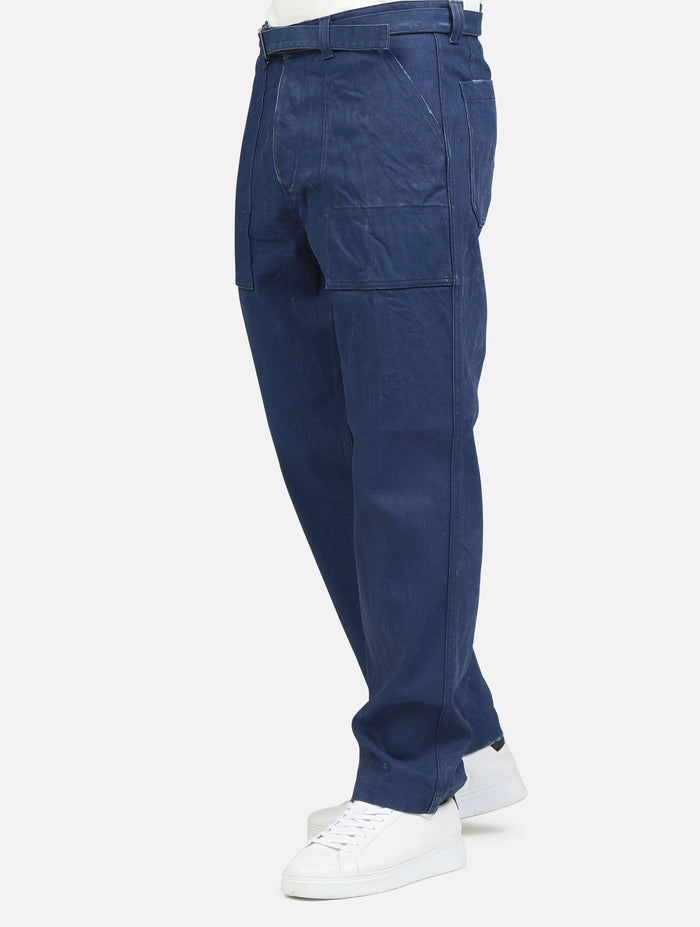 art. m9020: jeans con tasche fatigue, contura cucita e chiusura a bottoni