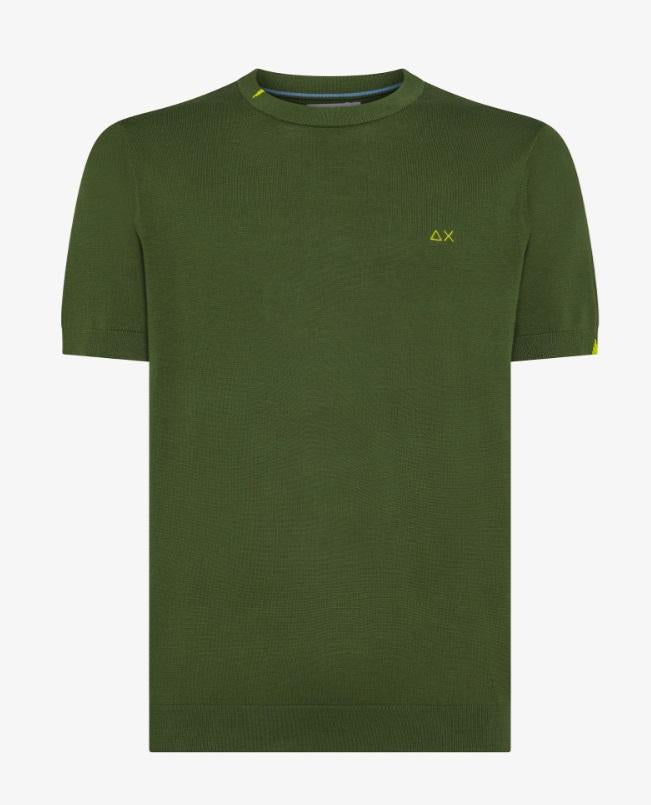 art. k35106: t-shirt basica manica corta girocollo con ricamo a contrasto sul collo