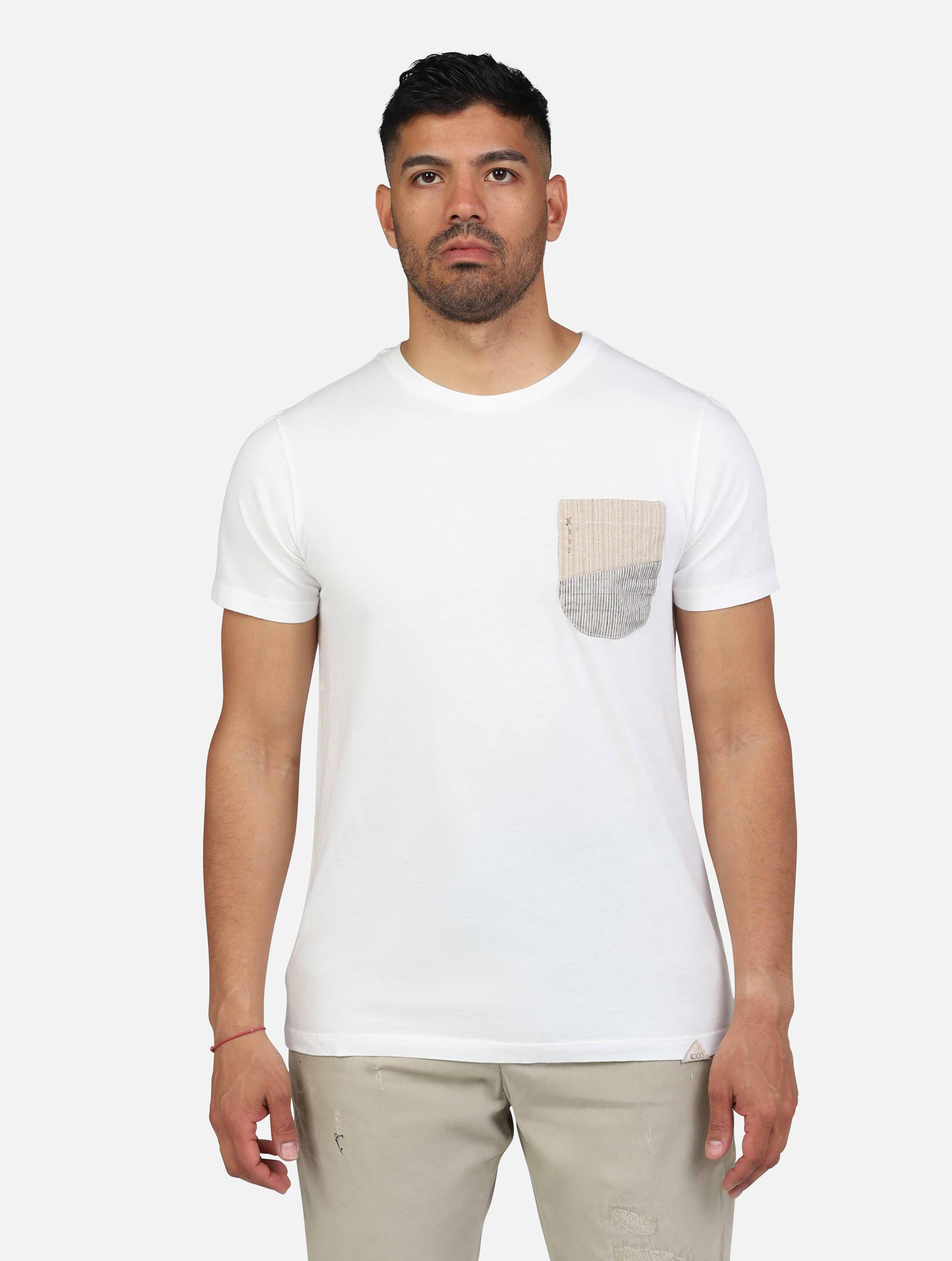 t-shirt girocollo con taschino cucito e ricamato