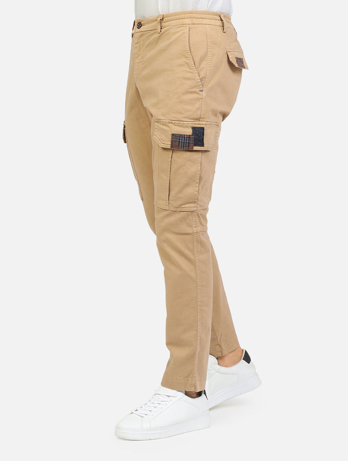 pantalone cargo tinto capo