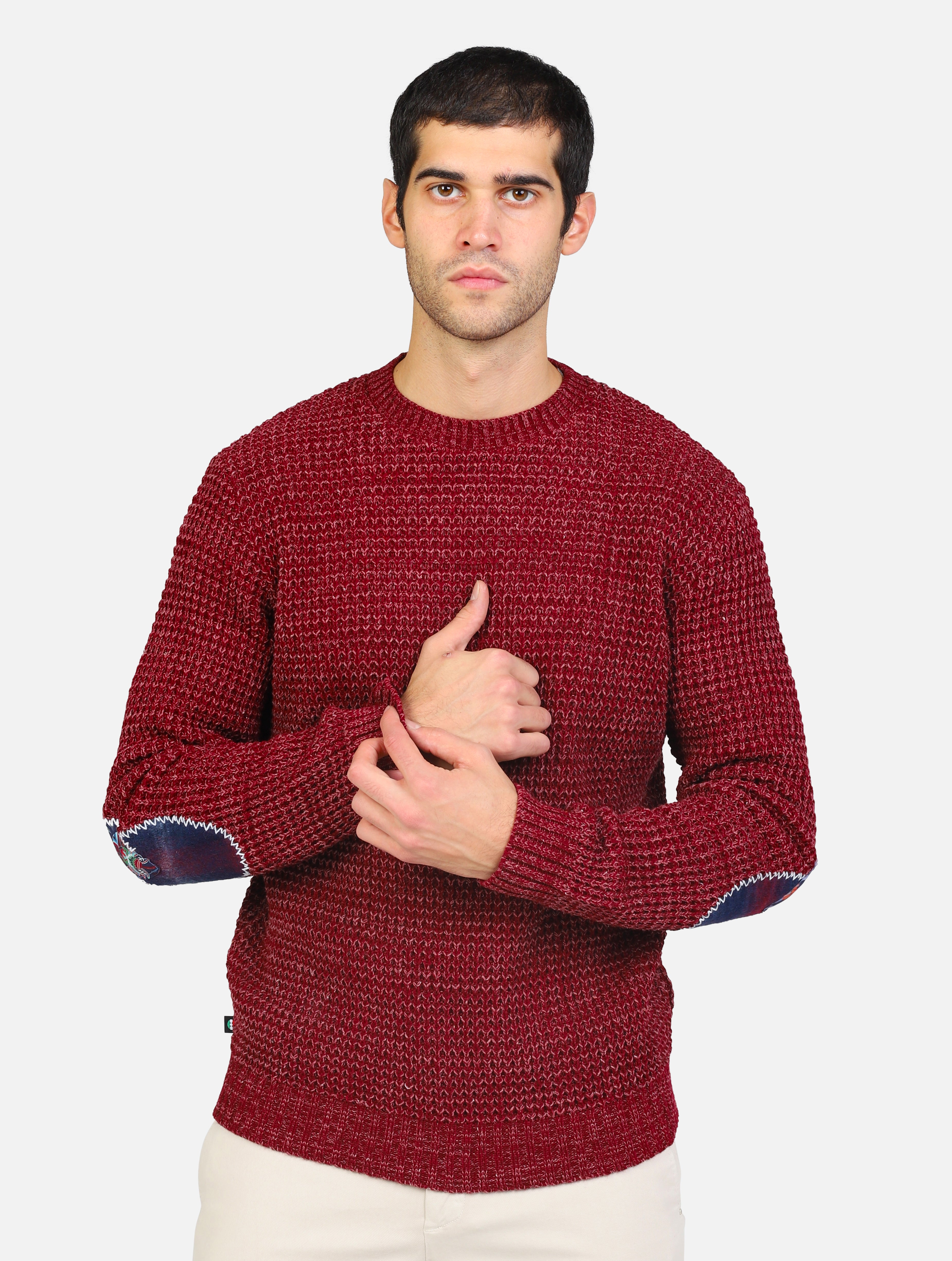 maglione perlato con toppe