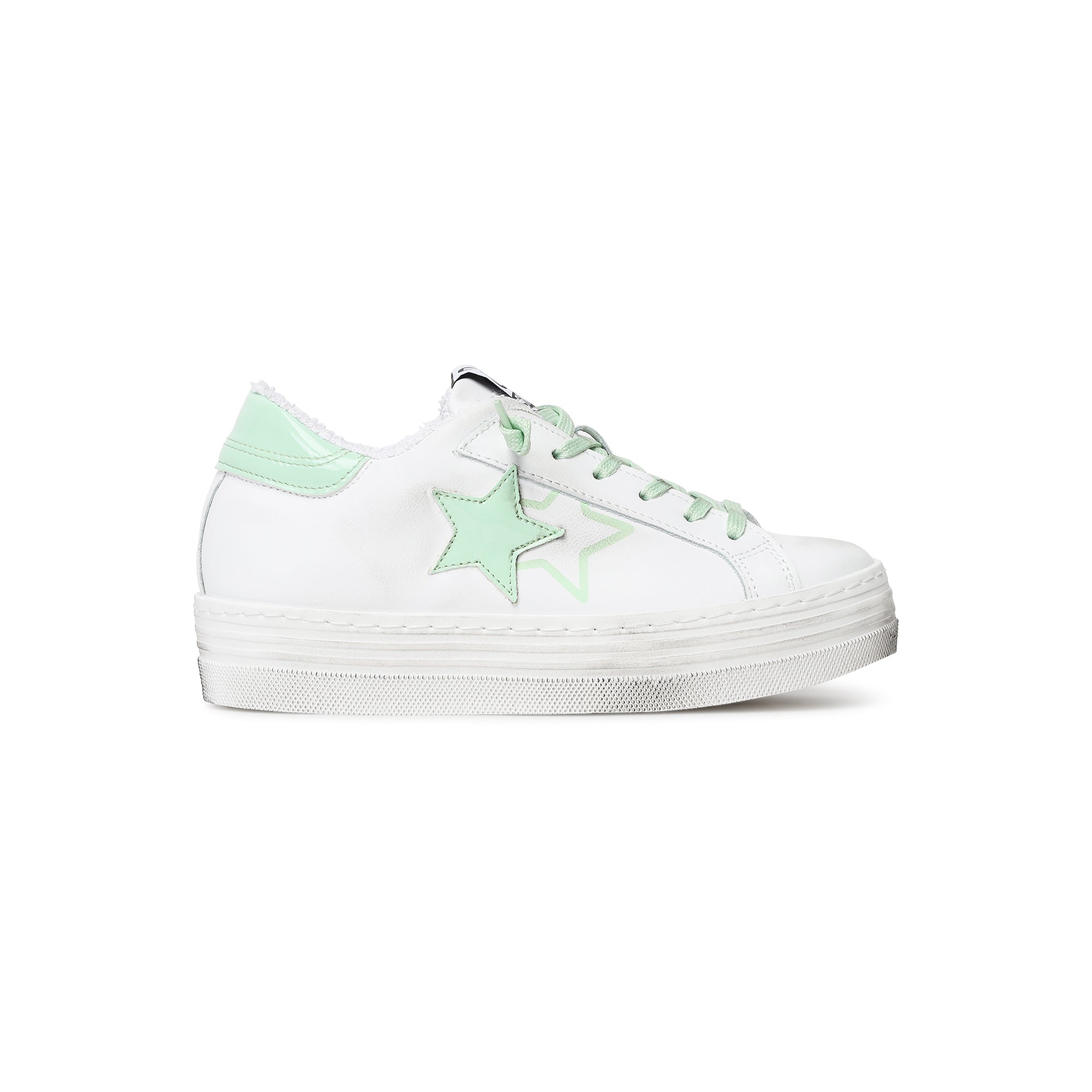 Sneaker platform 4cm in pelle con dettagli in vernice con effetto usato  bianco verdechiaro donna 