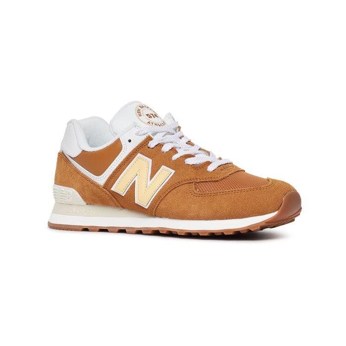 Sneaker color cammello con intersuola in eva ammortizzata in encap, scamosciata con logo newbalance 574 athletics sulla linguetta e scritta posteriore - U574OB2CAMMELLO