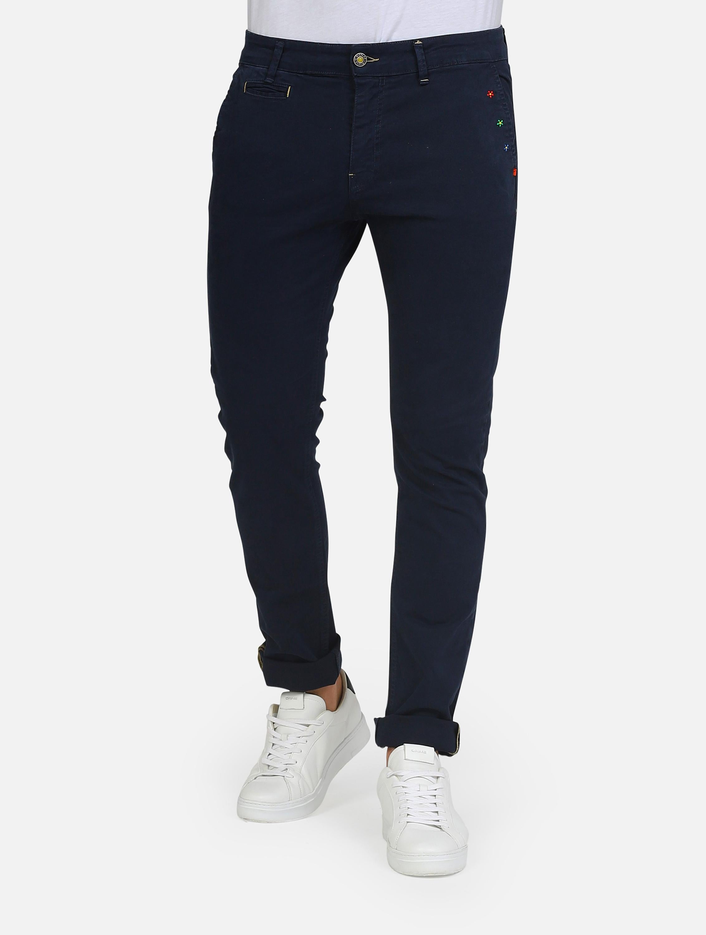 Pantalone classico con tasche a taglio con ricami floreali e chiusura zip blu uomo 