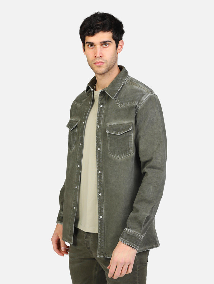 art. 12516191: giubbino jeans con doppio taschino e chiusura a bottoni