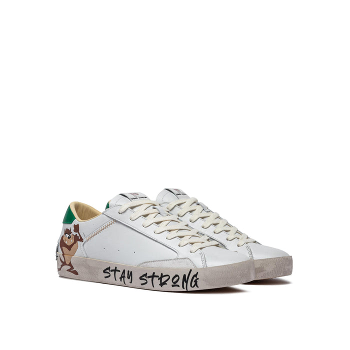 art. distressed 77200pp7: sneakers realizzata con materiali di prima qualità, tomaia e fodera in pelle, disegno e scritta sul lato