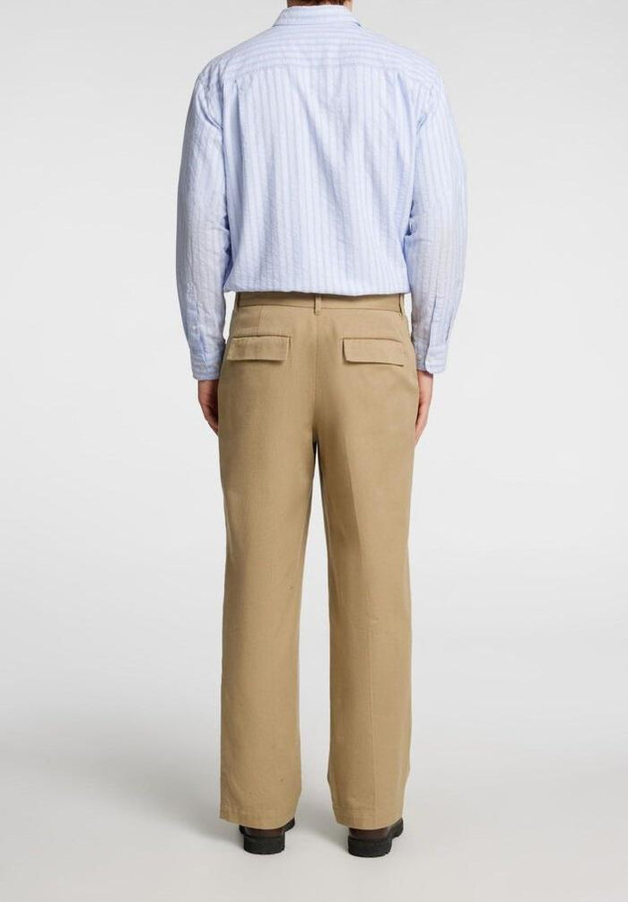 art. 16096745: pantalone con tasche a taglio e chiusura zip