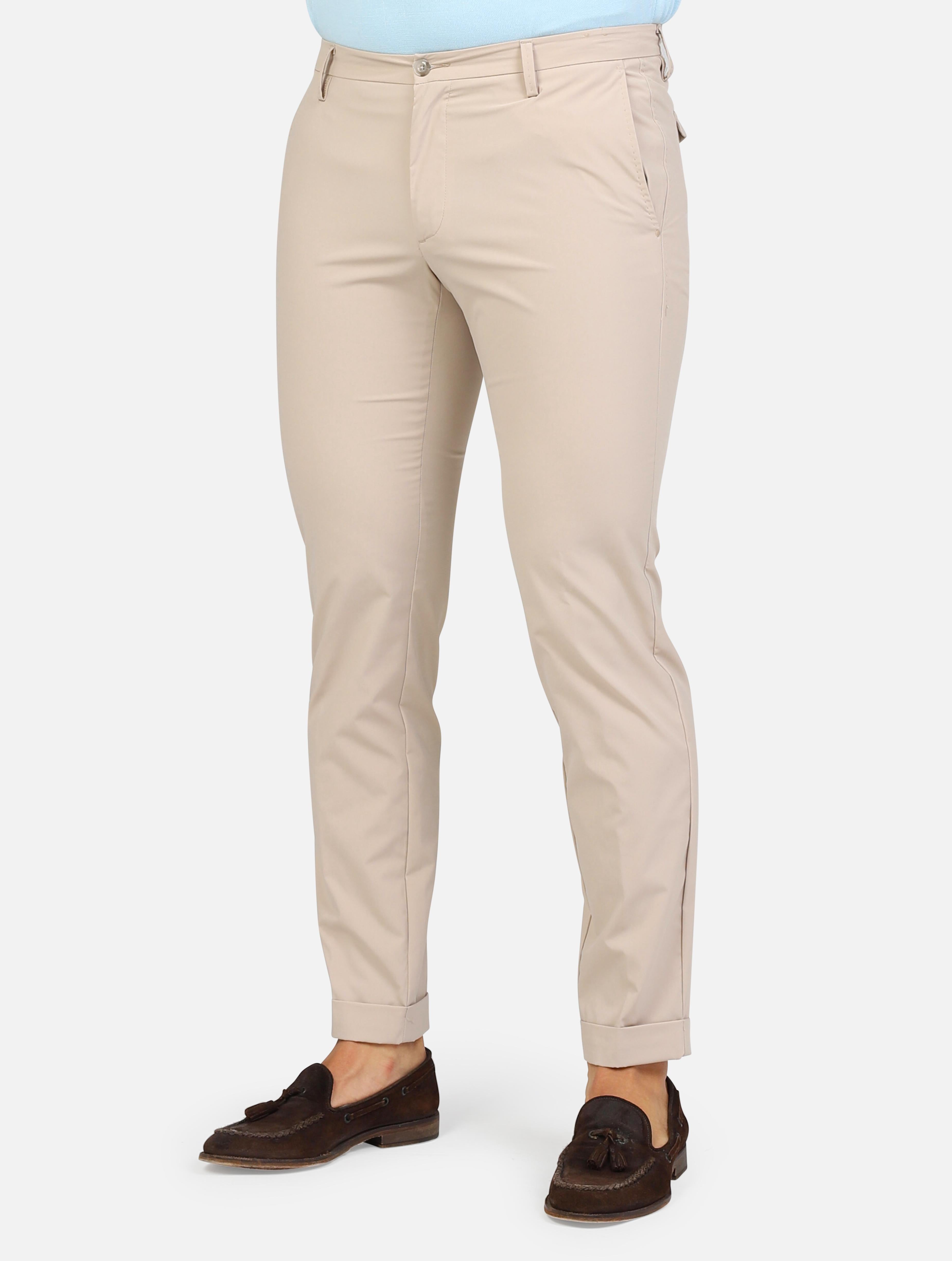 Art a301sasa45tp944: pantalone chino slim fit con tasche posteriori a filetto e risvolto sul fondo beige uomo 