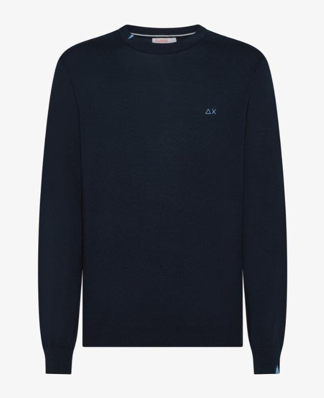 art. k35101: maglia in cotone con ricamo a contrasto su collo e polso; maniche lunghe