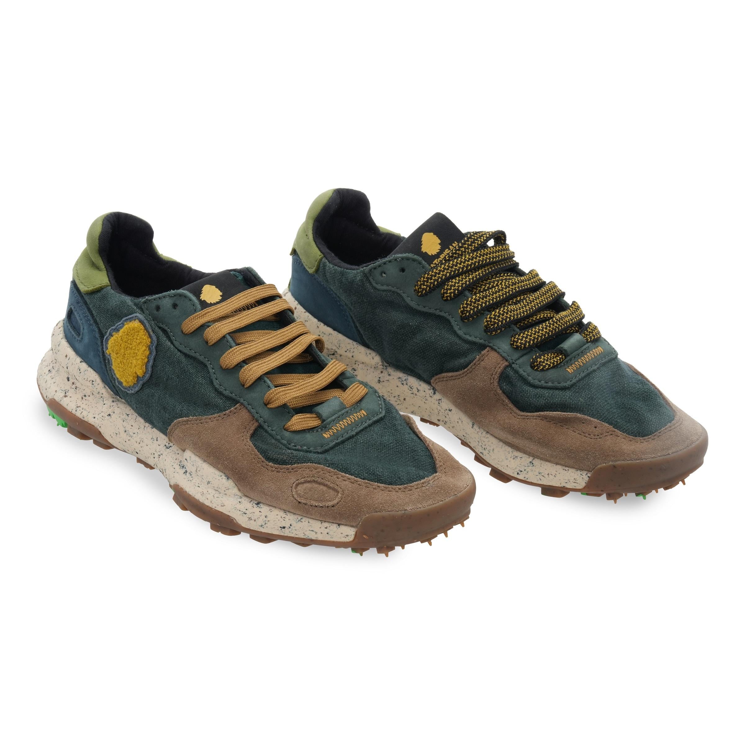 sneakers dry seaweed