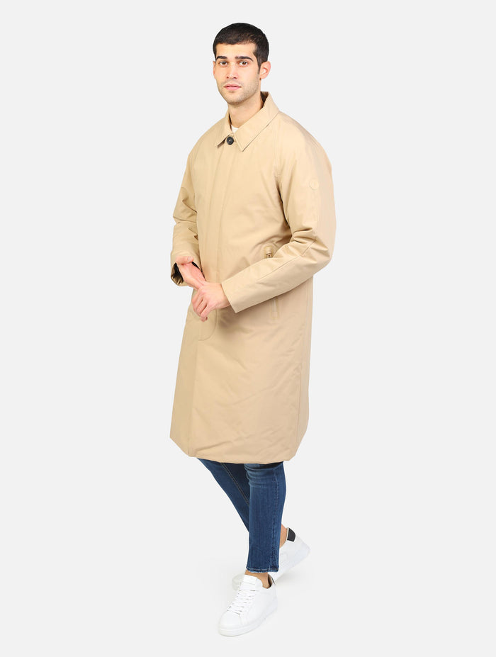 cappotto impermeabile lungo con chiusura a bottoni