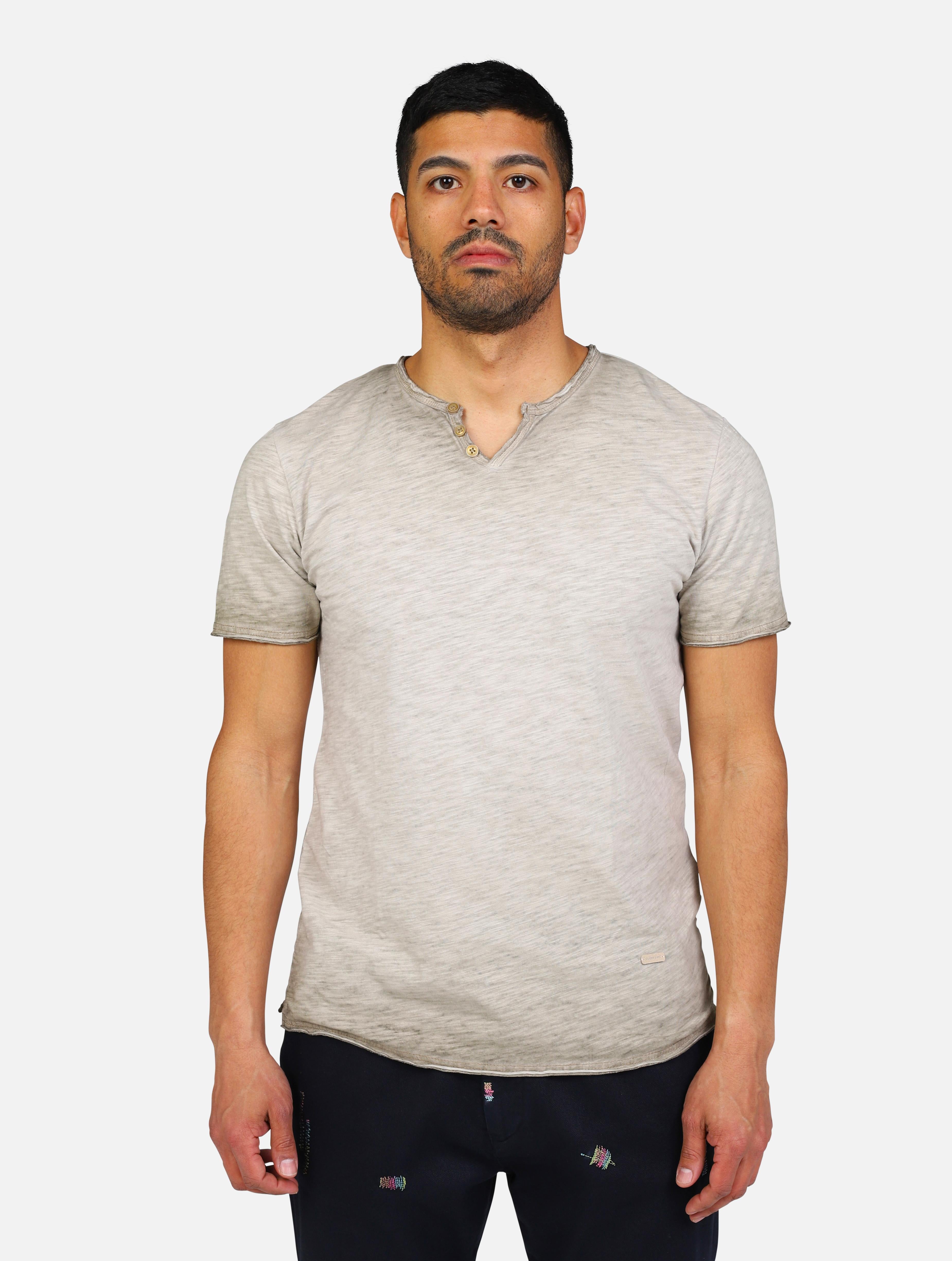 art. lt19232-s25: t-shirt girocollo taglio vivo con bottoni cuciti sul collo