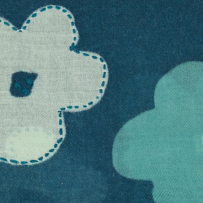 sciarpa ricamata in pura lana vergine