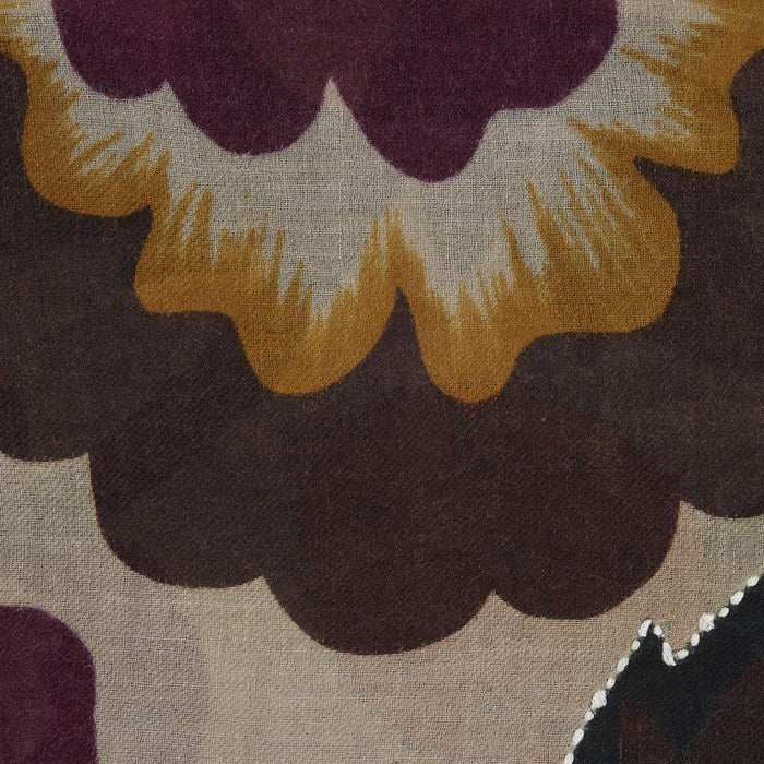 Futura sciarpa ricamata in pura lana vergine