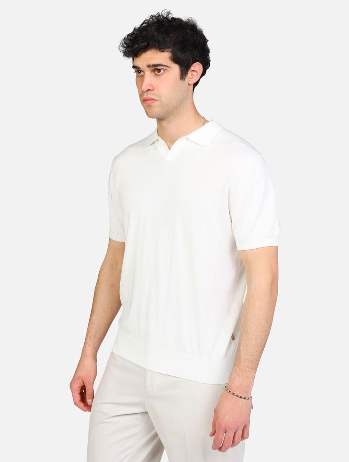 art. a30406c300: maglia basica con colletto in puro cotone
