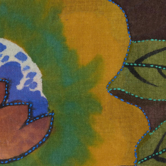 Sole sciarpa ricamata in pura lana vergine