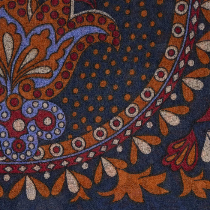 Adele sciarpa ricamata in pura lana vergine