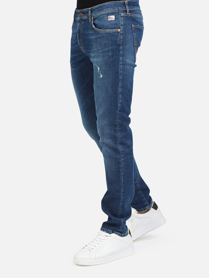 art. rru075ce082931: jeans elasticizzato con leggere abrasioni
