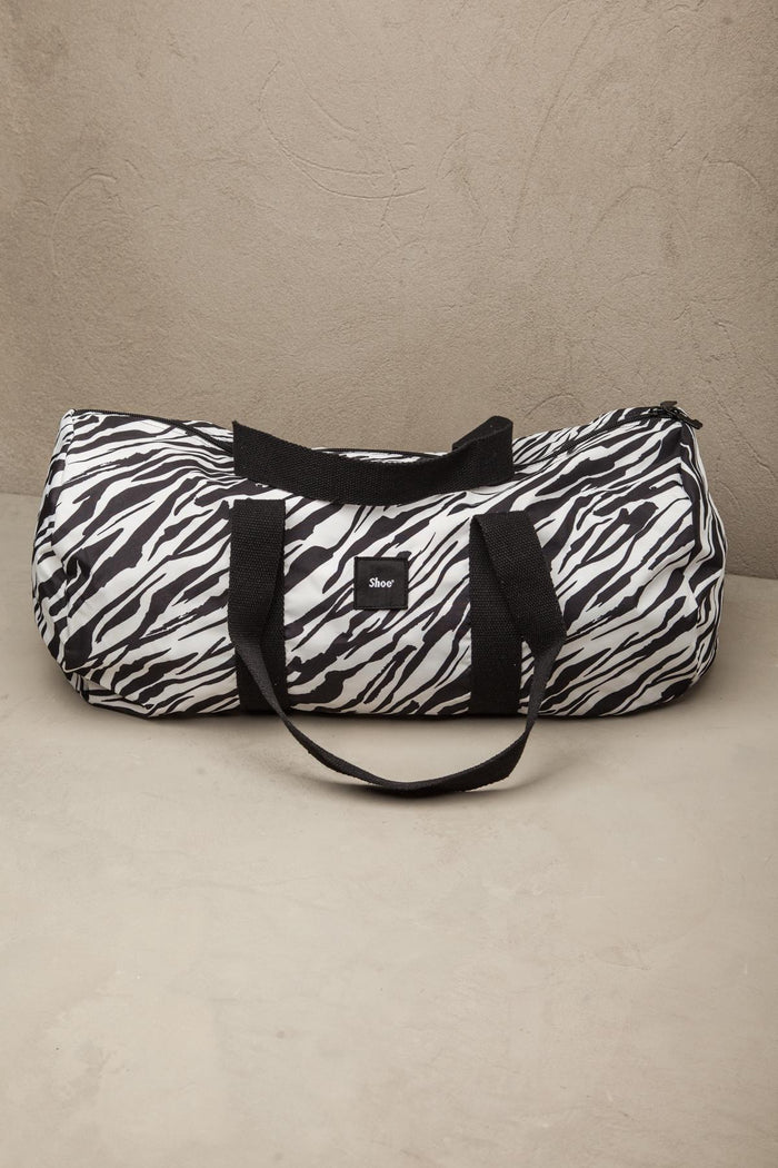 Women's animal print duffle bag. BAG73ZEBRA