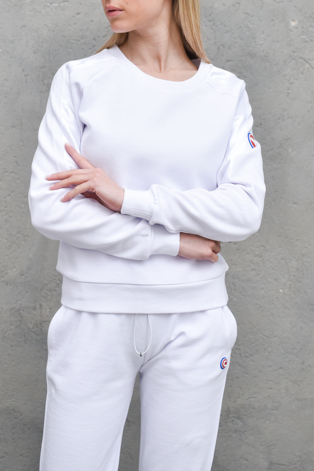 Women's crewneck sweatshirt with logo on the white shoulder 9050 white bianco woman  - 3