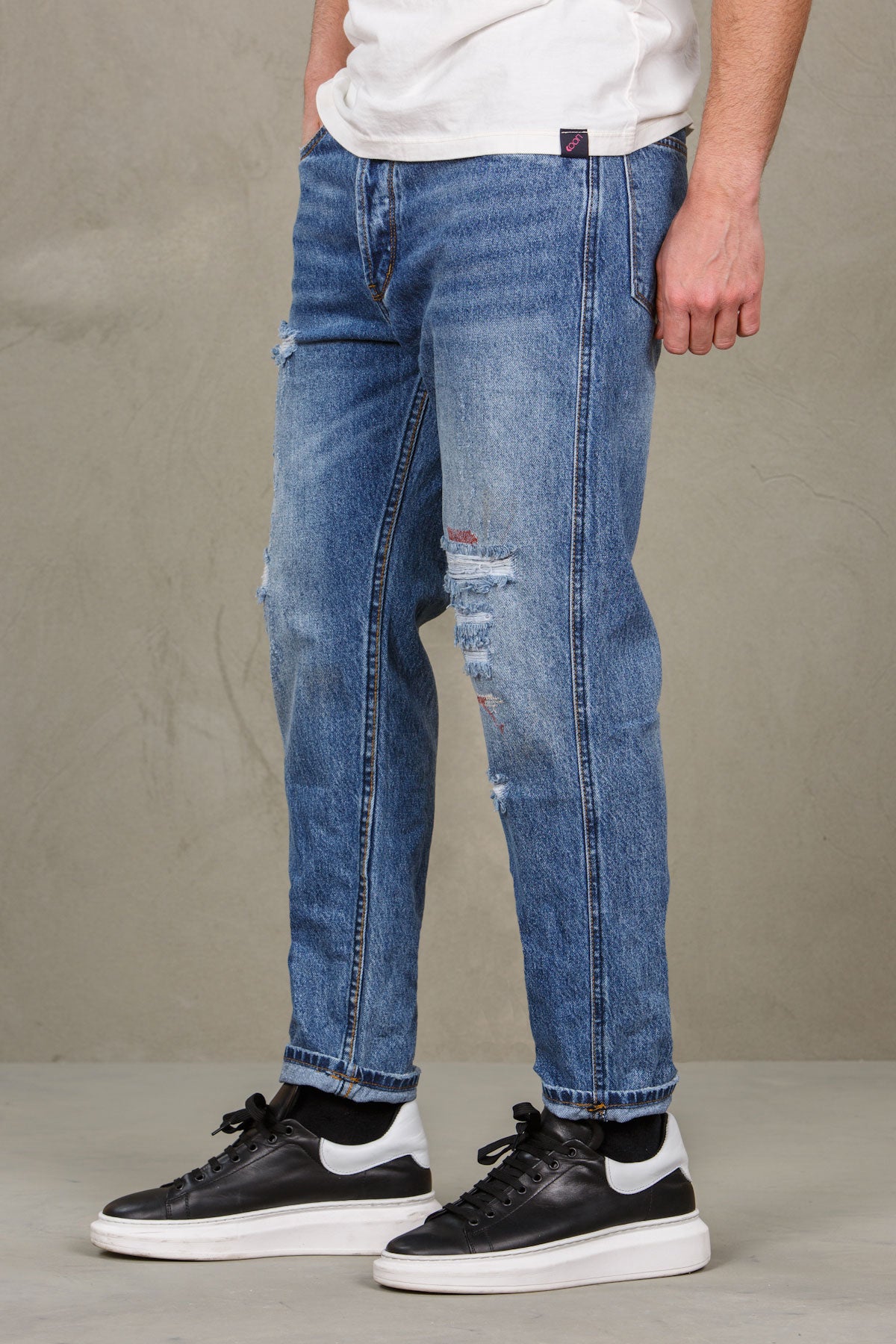 Pantalone jeans   con strappetti,  denim uomo  - 3