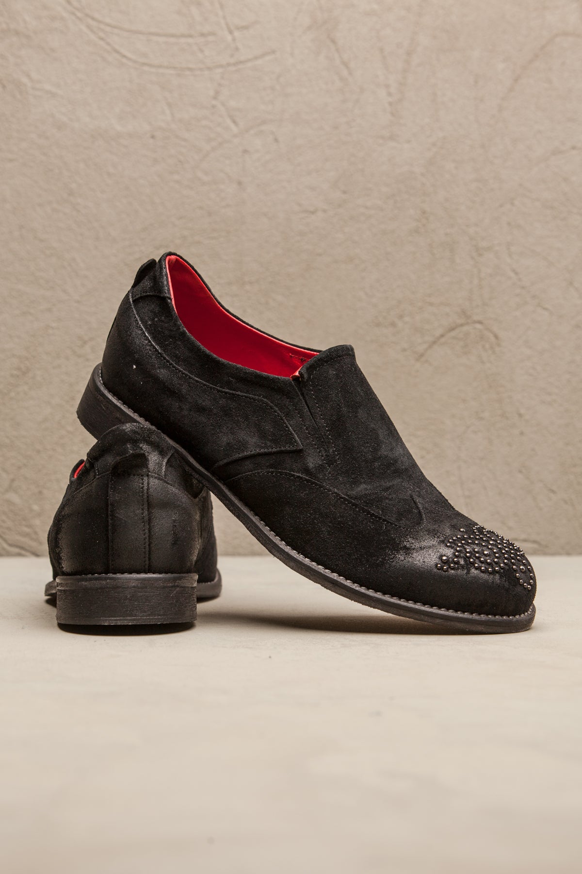 Suede shoe with leather bottom studs -  nero man  - 4
