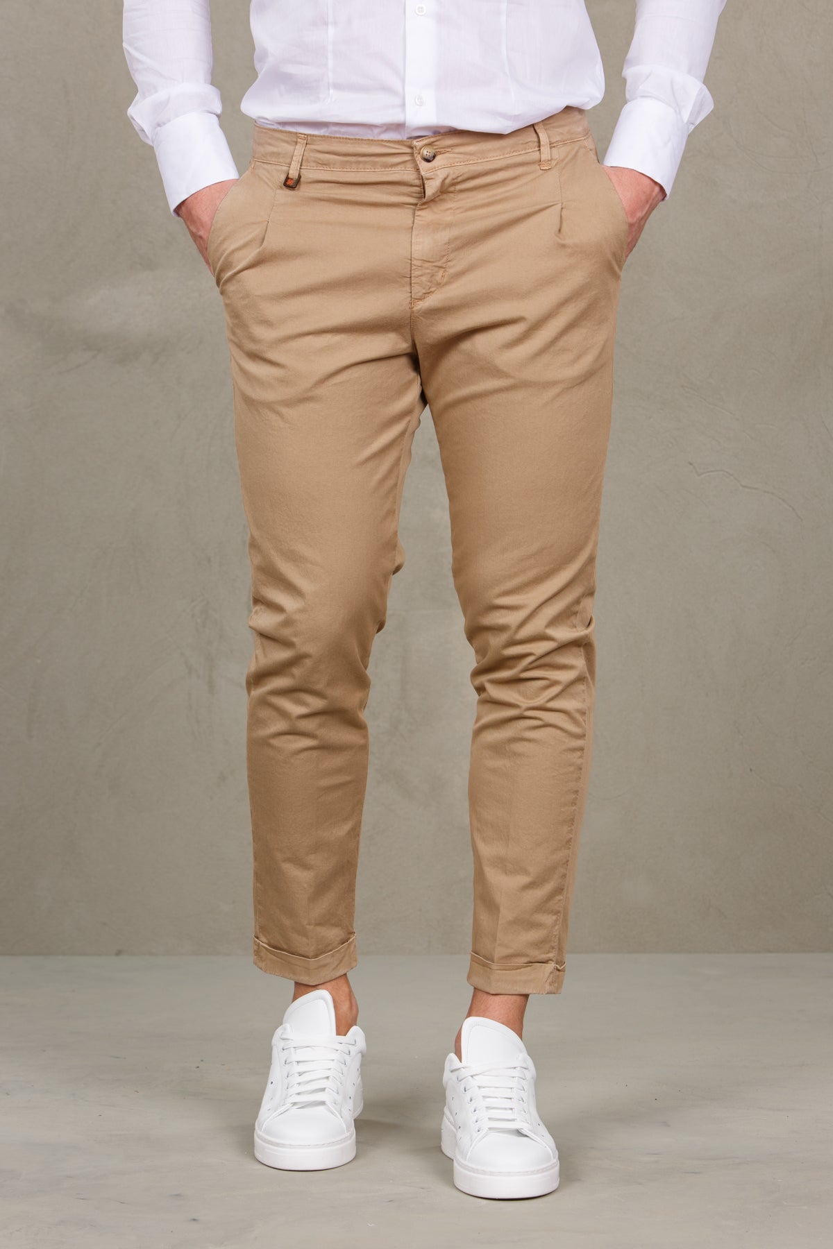 Chinos  trousers with pleats and america pocket -  beige man  - 1
